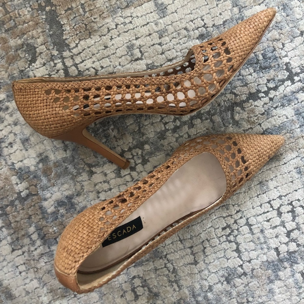 Escada Heels ❣️